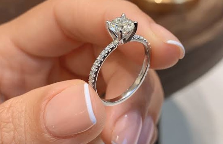 The Subtle Science Behind Accurate Diamond Evaluation
